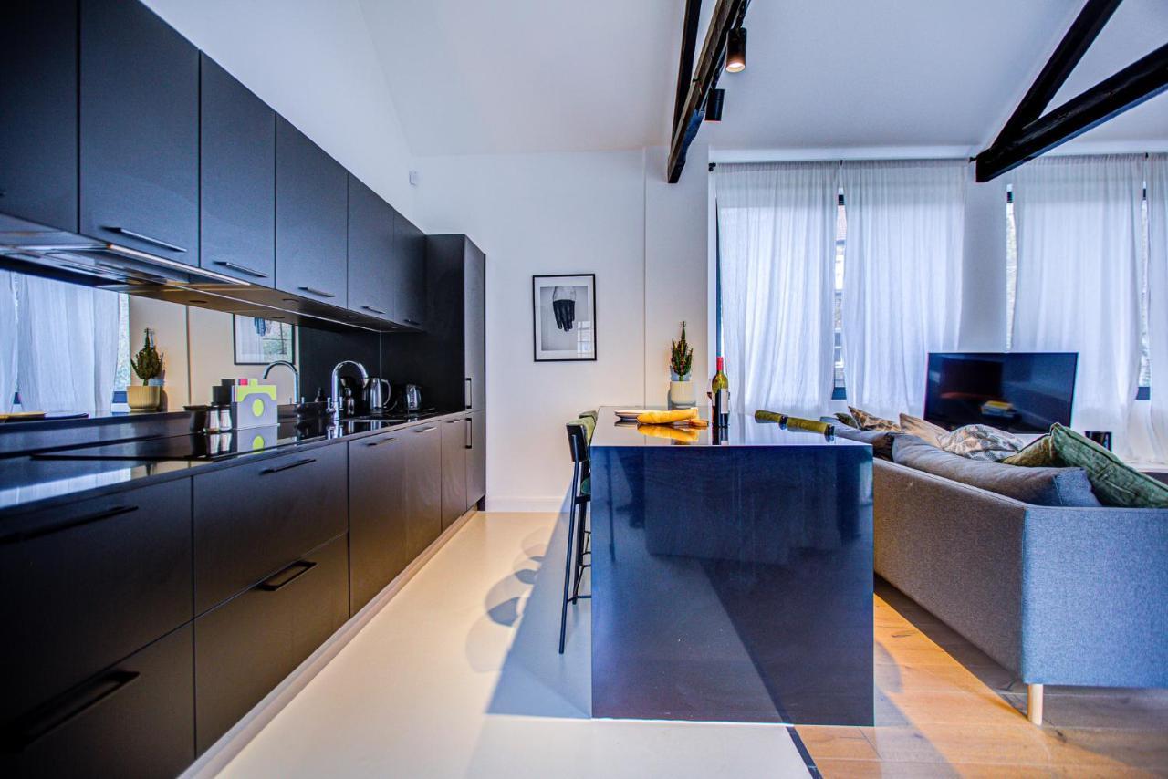 Stunning Penthouse Close To Queen's Park - Mega Fast Internet Leilighet London