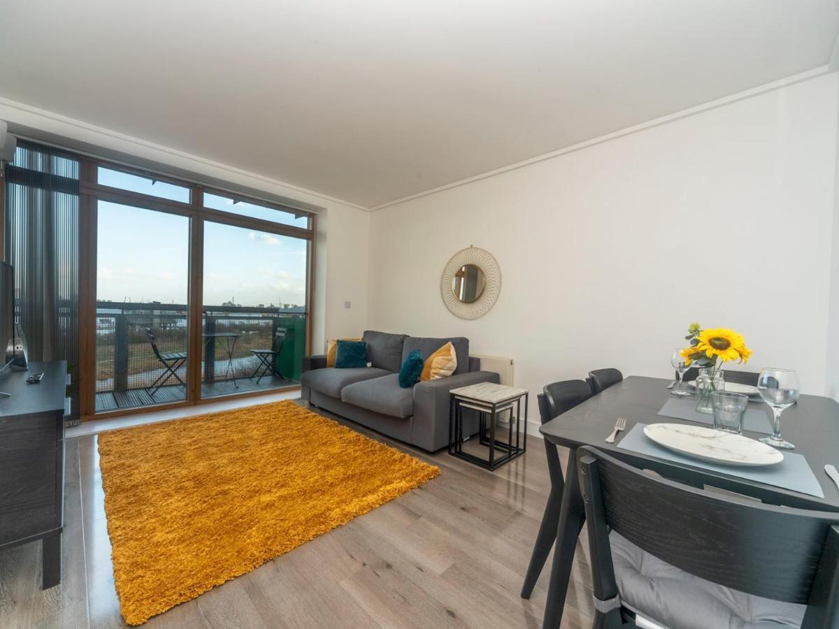 Pass The Keys Riverside Amazing Flat In Close To The O2 *