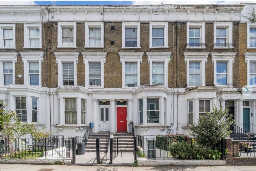 Leilighet Specious Bright Flat With Garden In