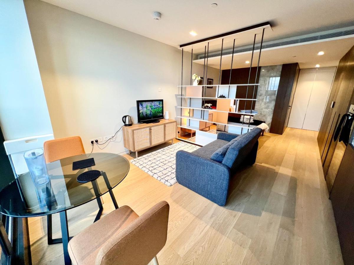 Deluxe Entire Studio Next To Eye&trafalgar Square Aparthotel Londra
