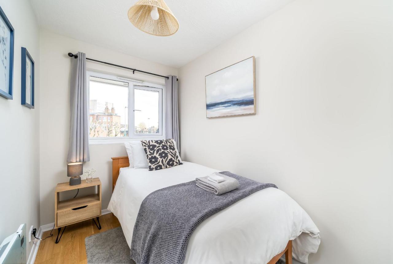 Homely And Stylish Bermondsey With Parking * Londra