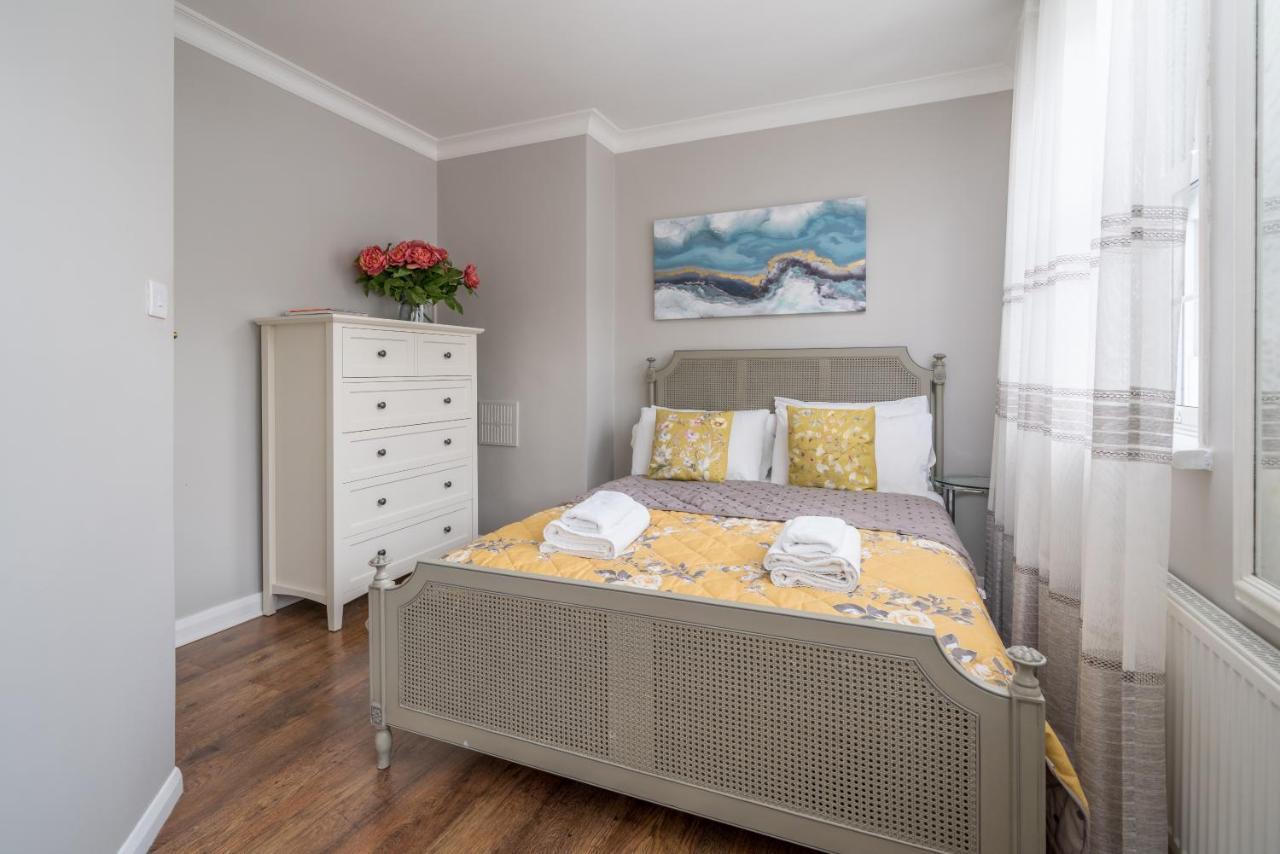 Casa vacanze Elegant 3 Bedroom Retreat Minutes From Canary Wharf Londra