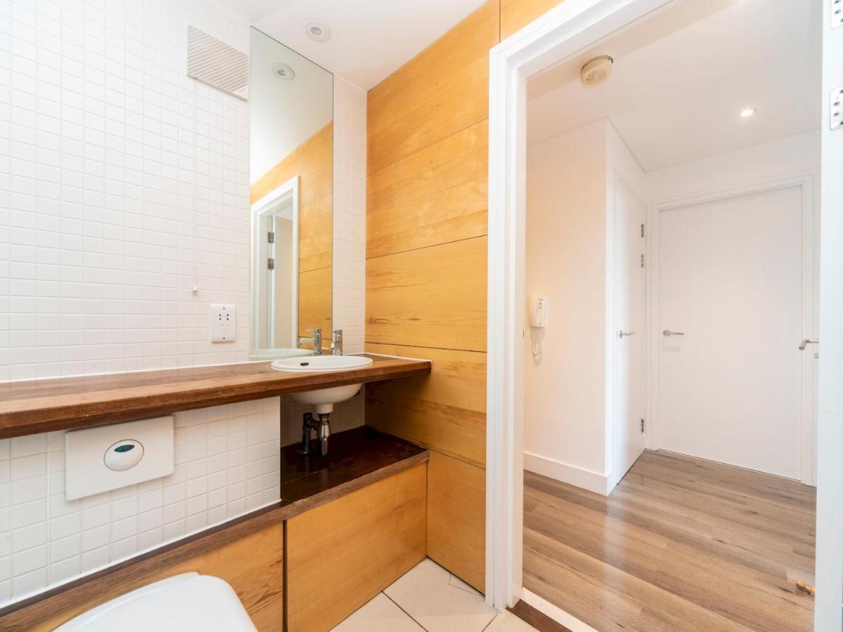 Pass The Keys Riverside Amazing Flat In Close To The O2 * Londen