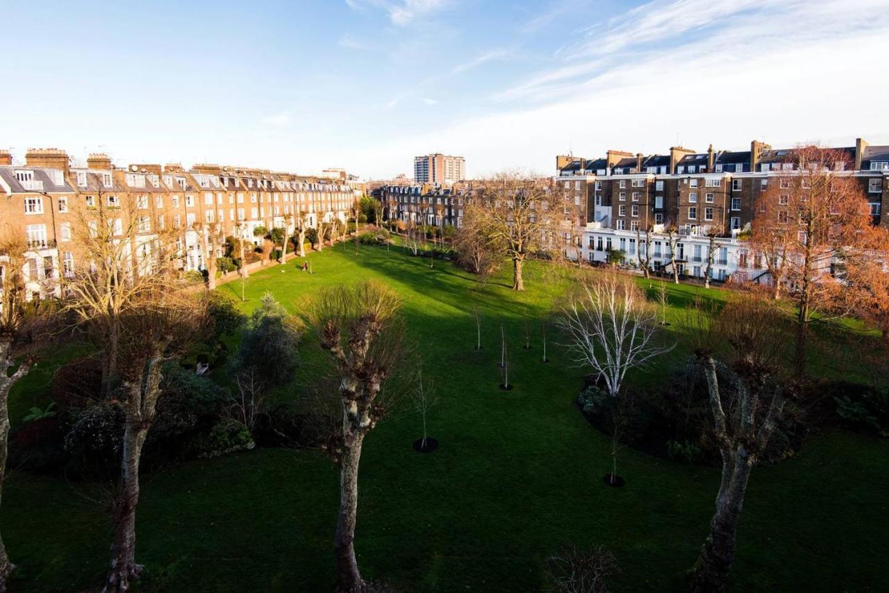 The Luxury 'treehouse' - One Bed Little Venice Londra