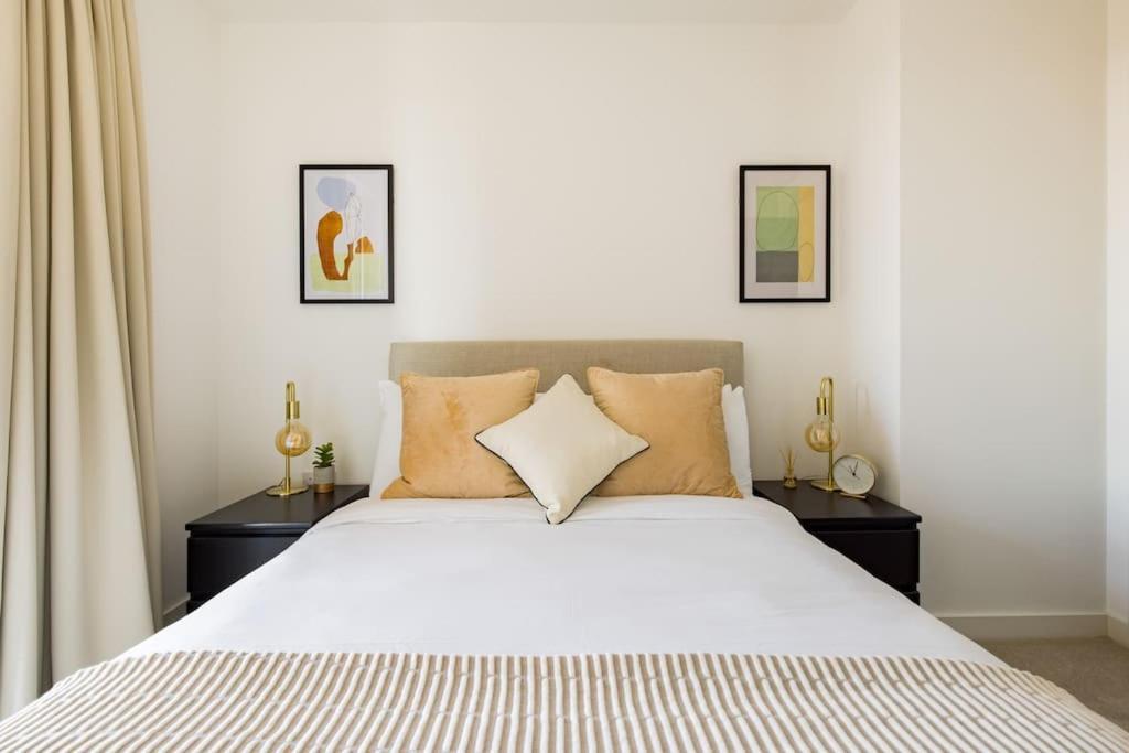 Wild Roses Serviced - Upton Park Appartement