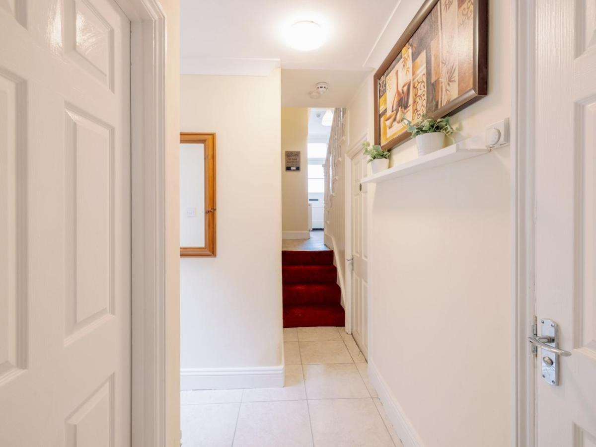 Pass The Keys Flat 3 And 4 Floor Comfy Two Studio Appartement