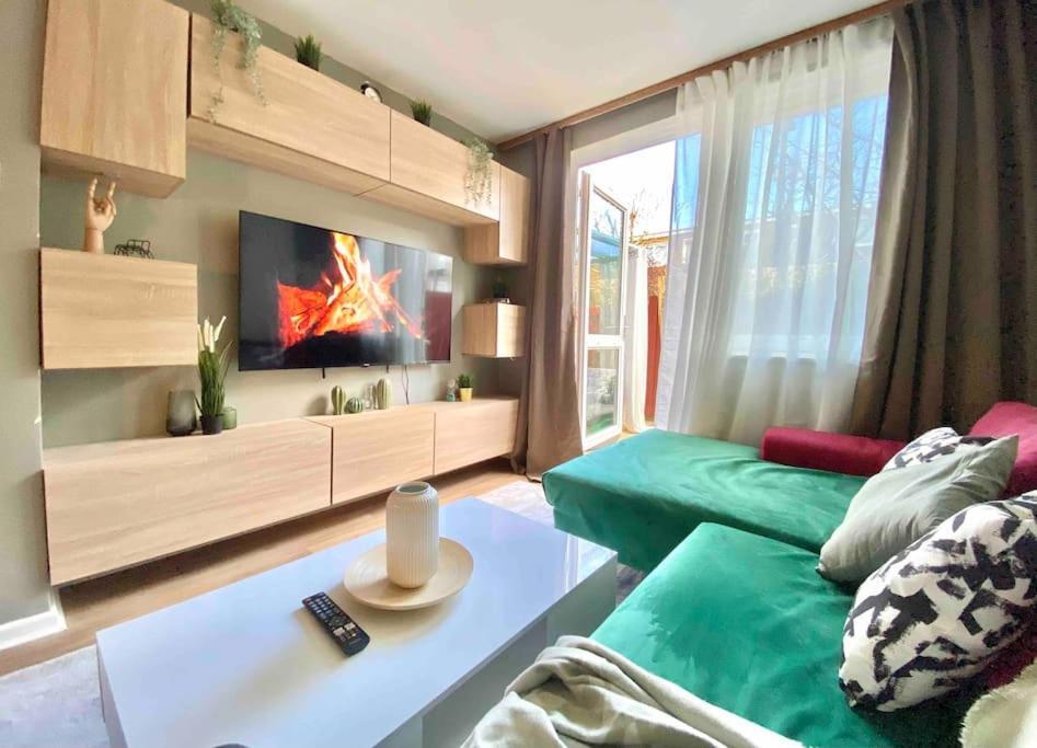 1bed W/ Hot Tub & Garden * Londra