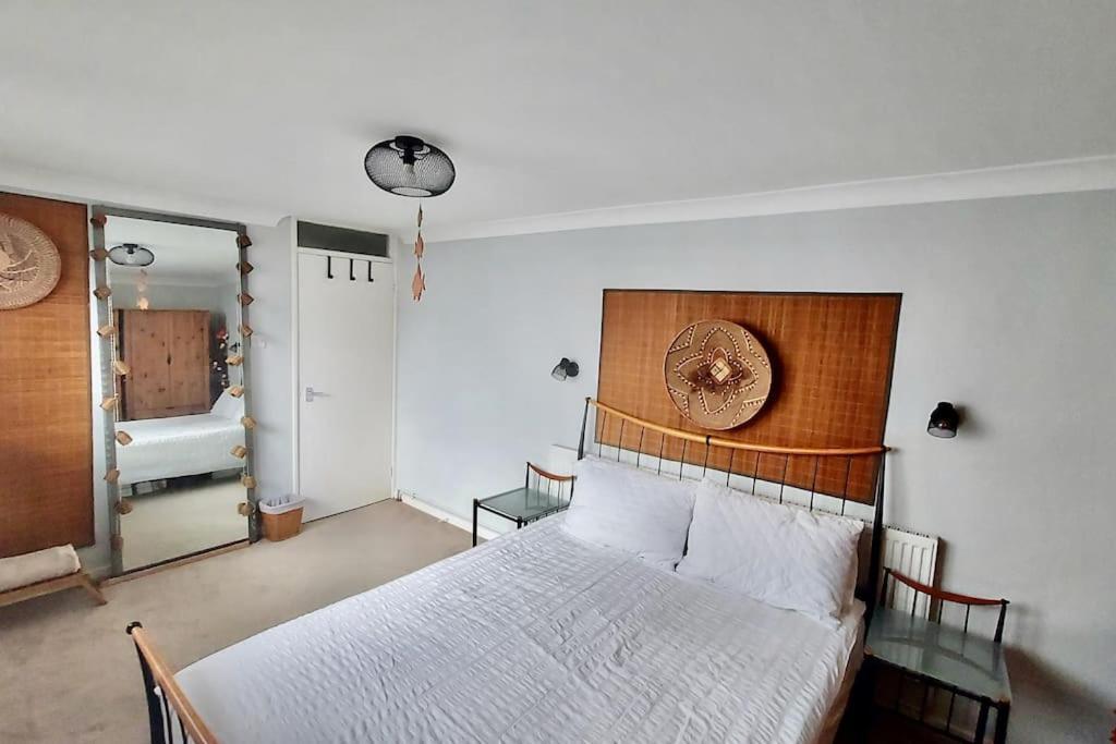 Apartment, Kings Cross 6 Mins Walk * Londres