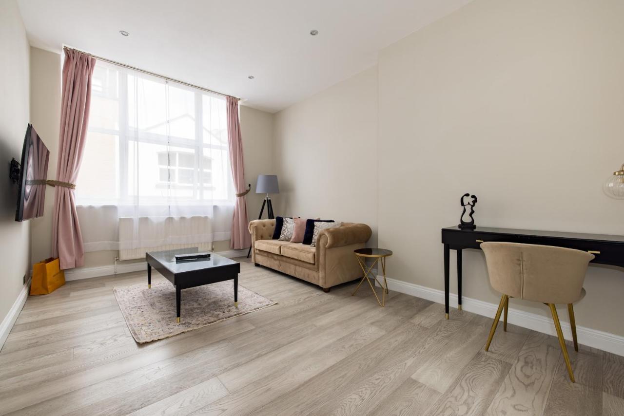 Appartement Avari - Hatton Collection