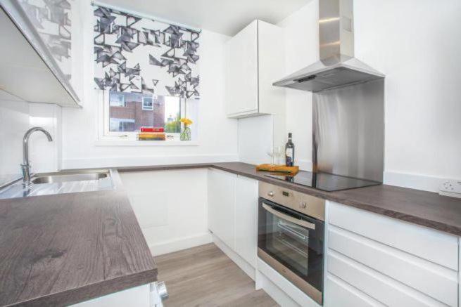 2 Minutes From Hyde Park, Private F Rum i privatbostad