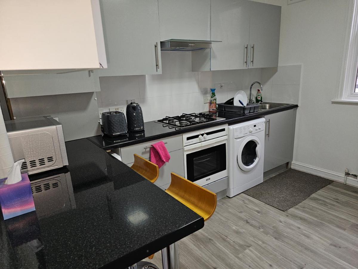 Privat overnatting Apartment, Line