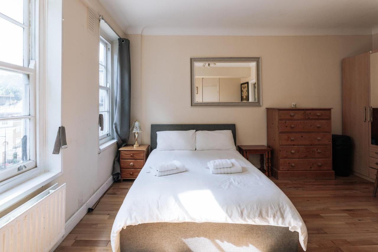 Apartment Evelyn Court London