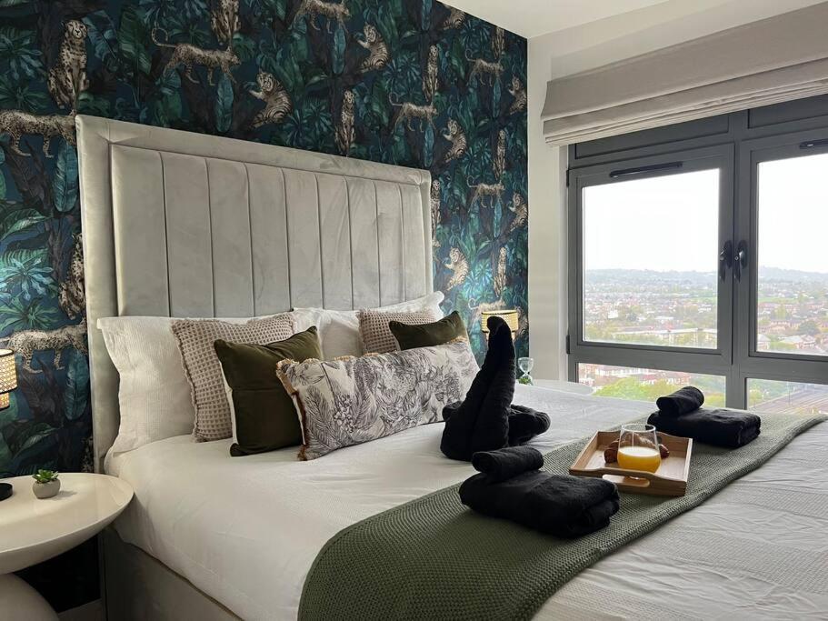 Penthouse In Wembley Apartment London