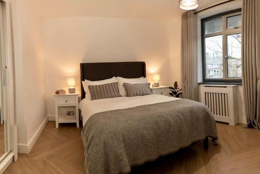 Lejlighed Unique 3bd Flat King Size Bed *