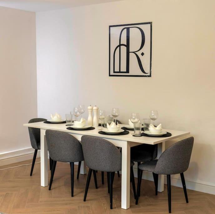 Unique 3bd Flat King Size Bed Lejlighed