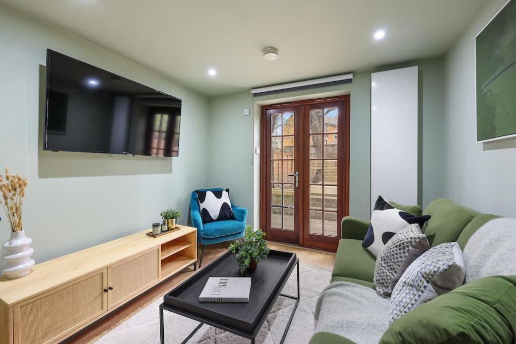 Parkhurst By Hiatus Concierge Apartment *