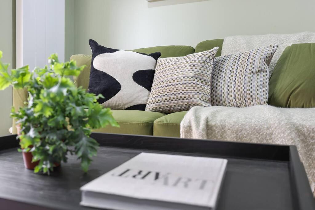 Parkhurst By Hiatus Concierge Apartment