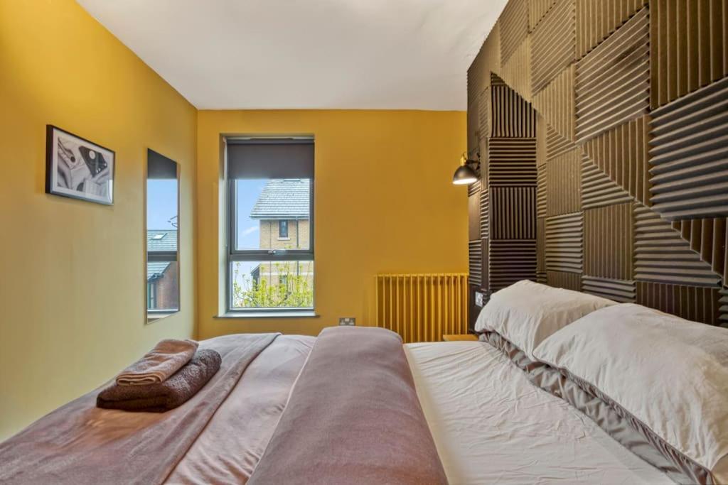 2 Bed Docklands Apt- 02 & Excel Londen