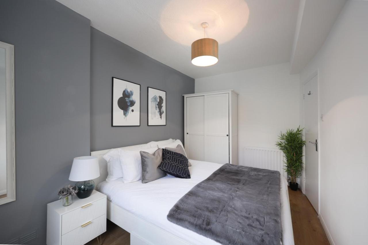 Modern One Bedroom Next To Old Street Lägenhet *
