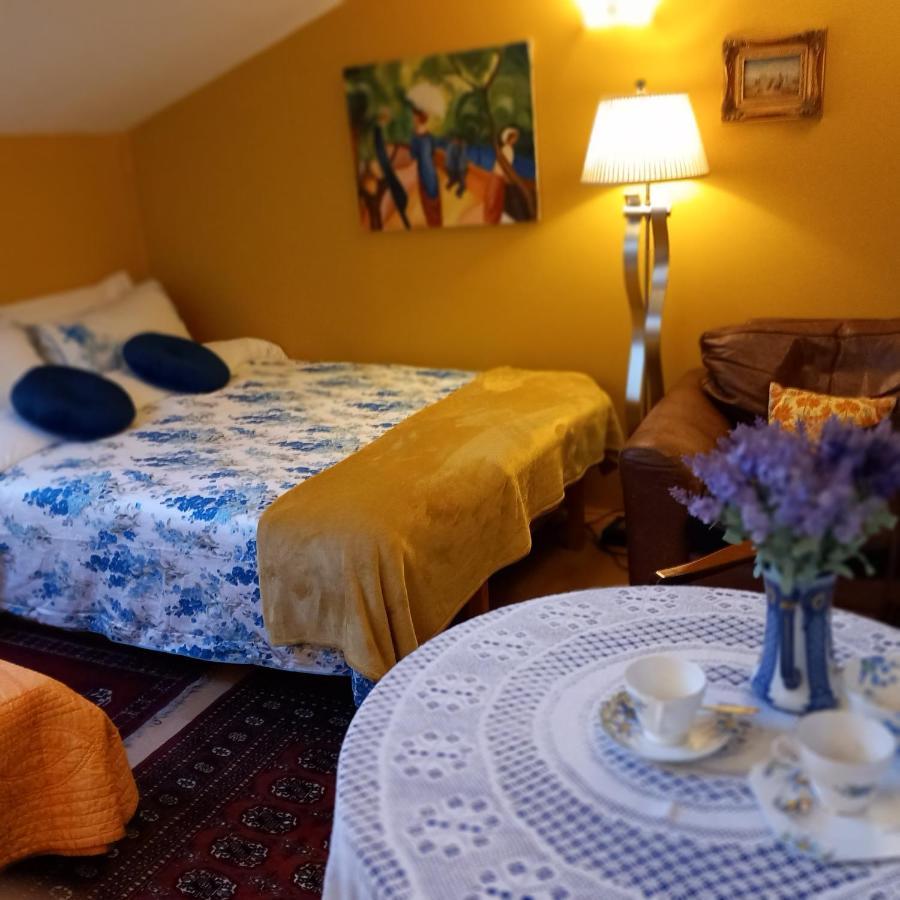Dawson Place, Juliette's Bed & Breakfast London