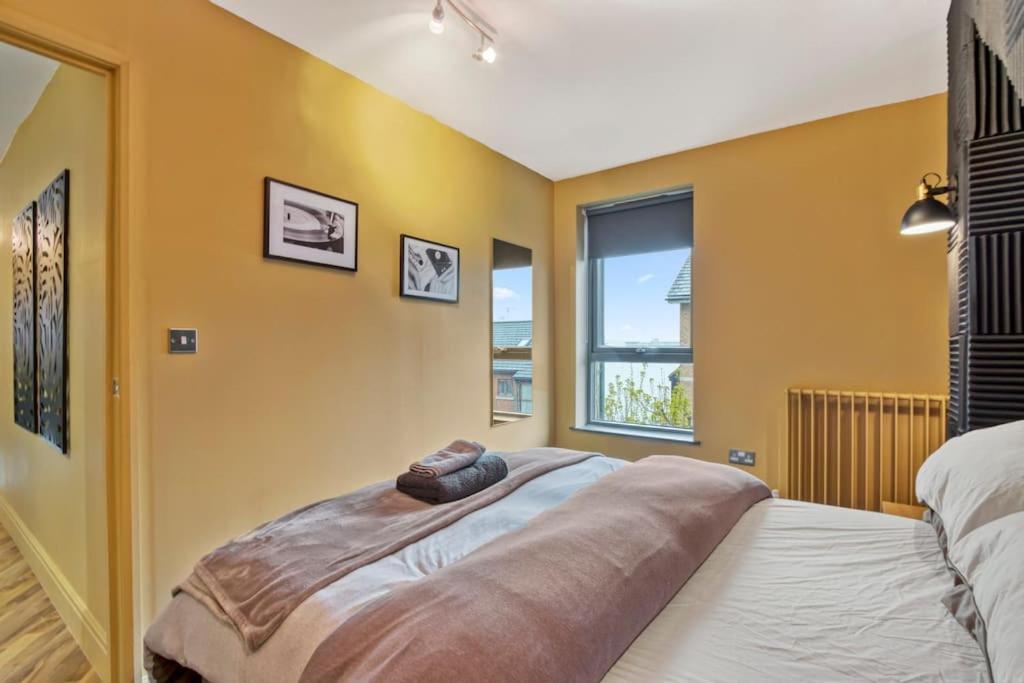 2 Bed Docklands Apt- 02 & Excel Appartement *