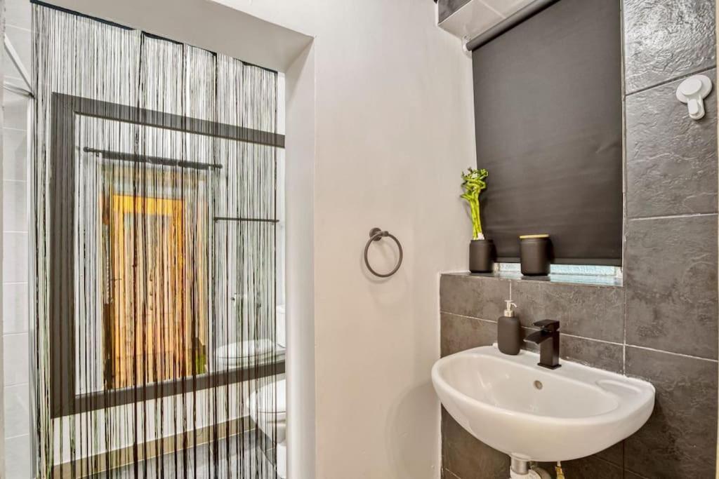 Charming Earls Court Lejlighed London