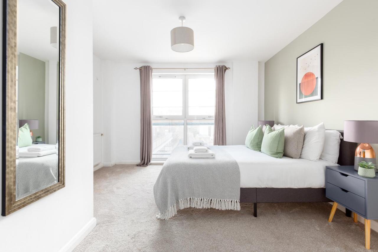 The Hoxton Collection * Londra