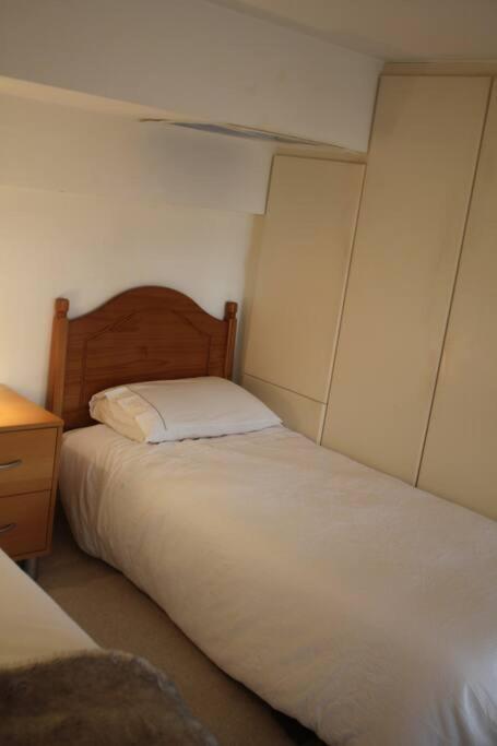 Spacious, Historic Schoolhouse London