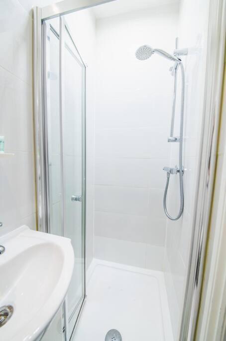 3beds / 3baths Close To Portobello Road Lägenhet *