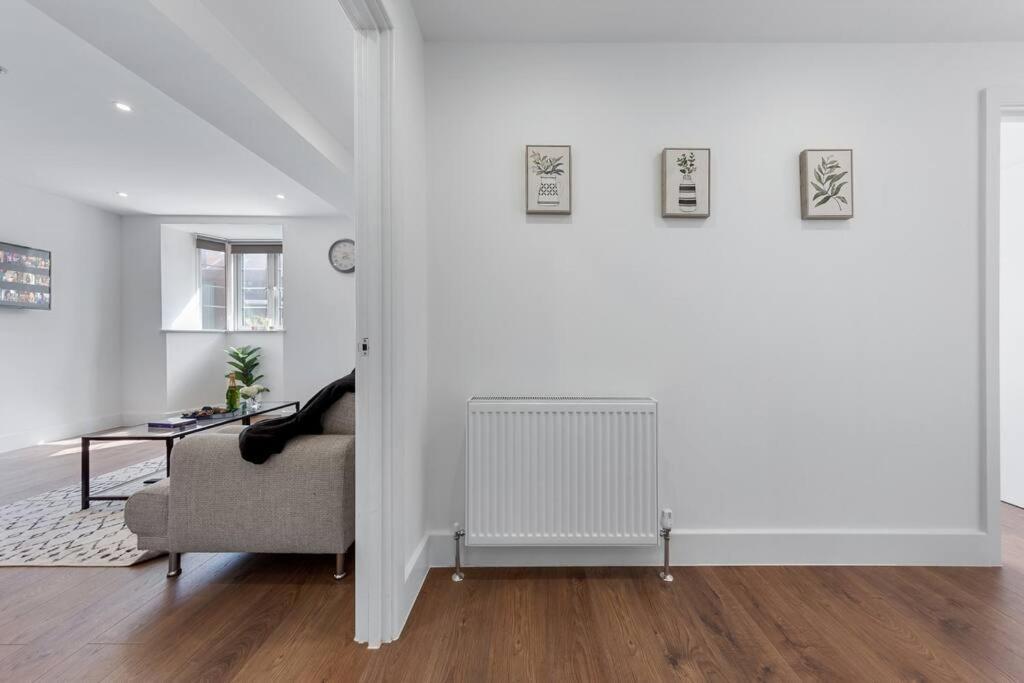 Sleep 8 Eye Wrf Leilighet London
