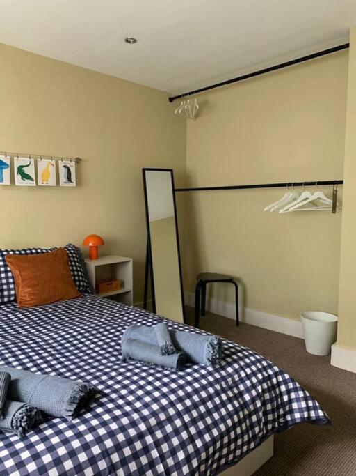 Lovely One Bedroom Next To Shoreditch Londen