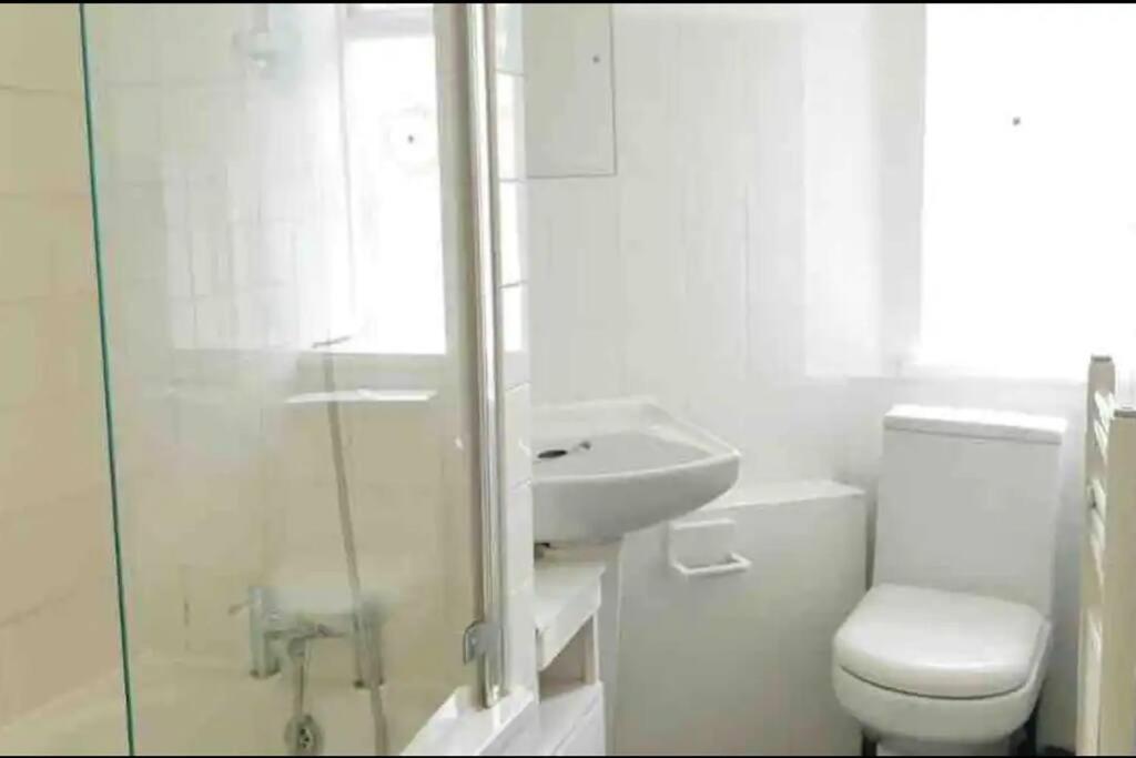One Bedroom Close To Hyde Park #01 * London