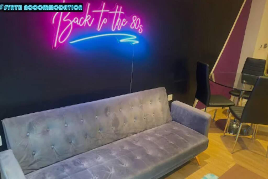 Lejlighed 80s Retro 1bedroom Apart Canary Wharf London