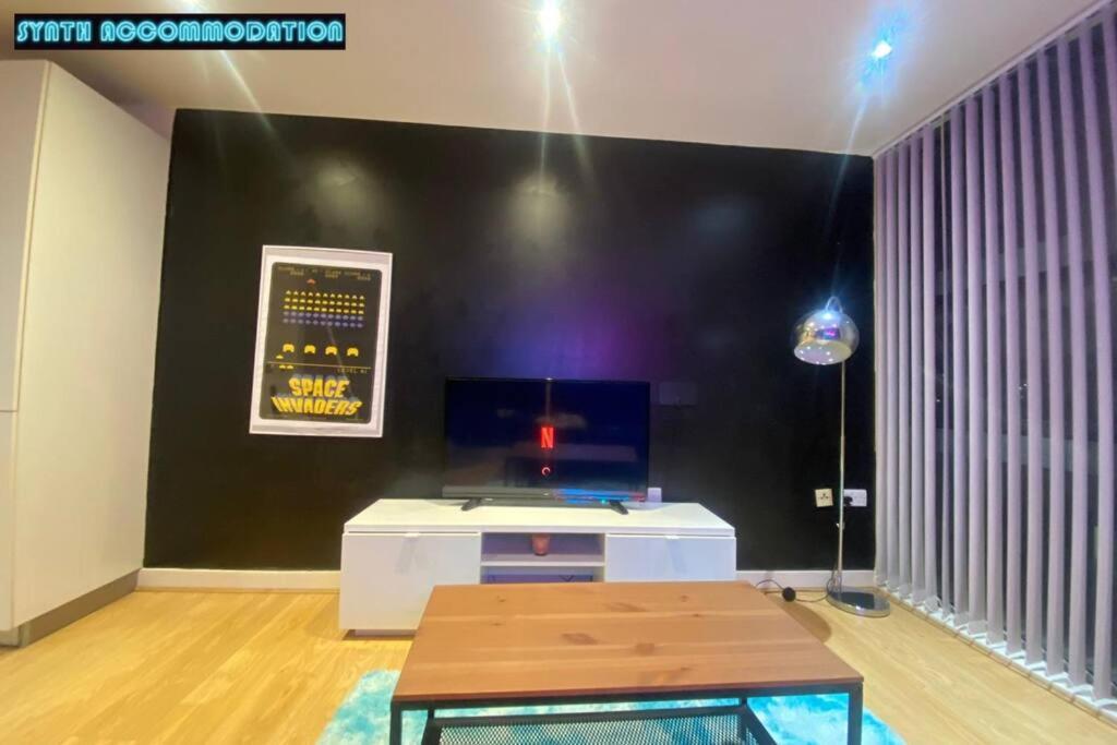 Lejlighed 80s Retro 1bedroom Apart Canary Wharf London