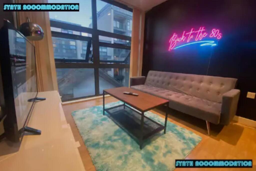 Lejlighed 80s Retro 1bedroom Apart Canary Wharf London