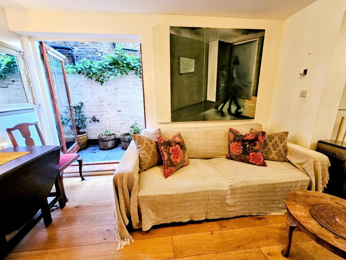 Guest house Victorian Superior Property