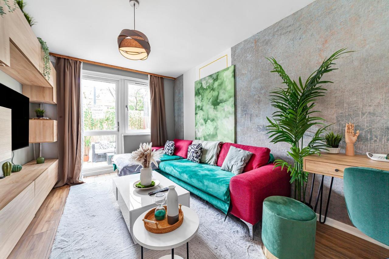 1bed W/ Hot Tub & Garden Londra