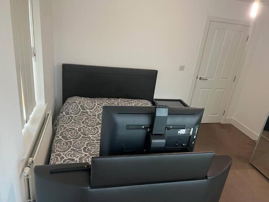 Appartamento Comfy One Bedroom Londra