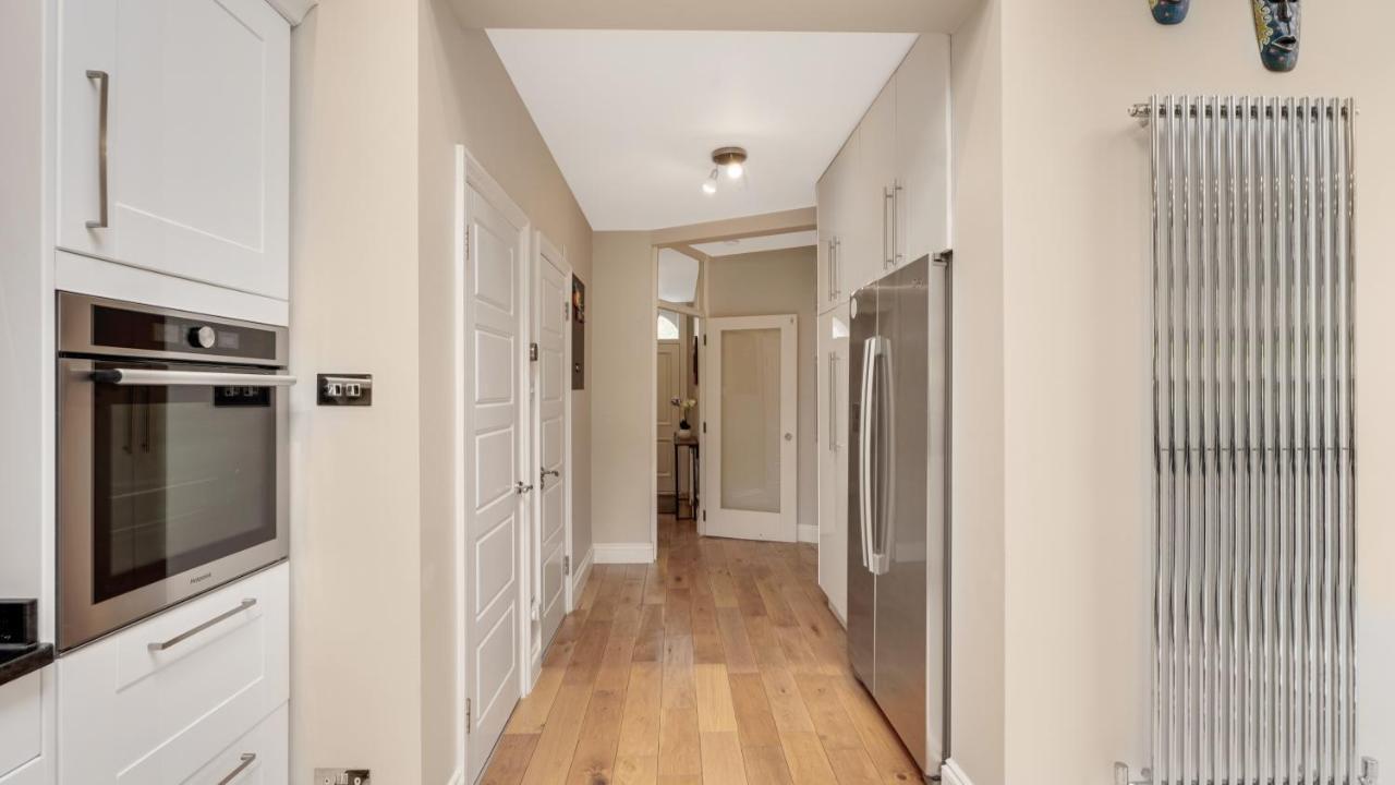 Semesterbostad Cosy Luxurious Family London