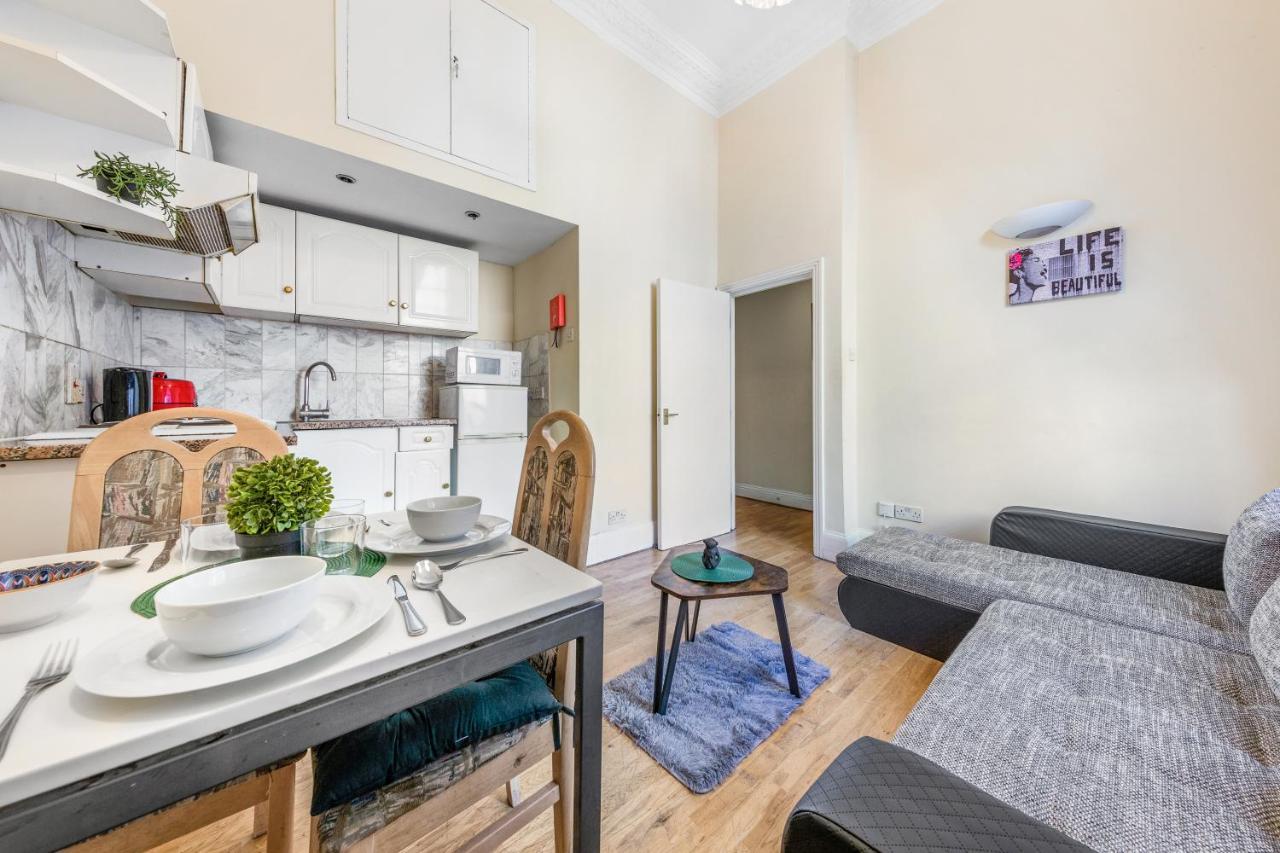 Leilighet Flat In