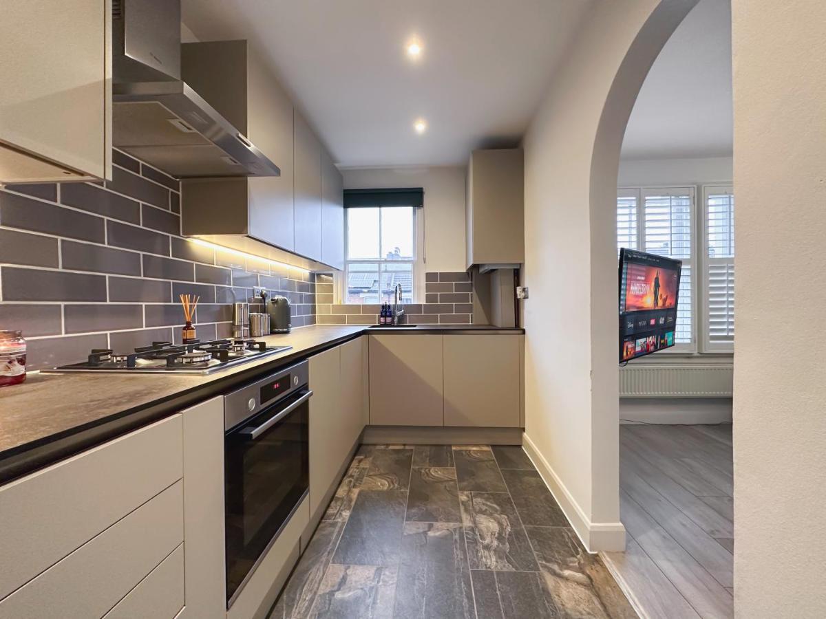Bright & Cosy Flat - Perfect For Visiting London