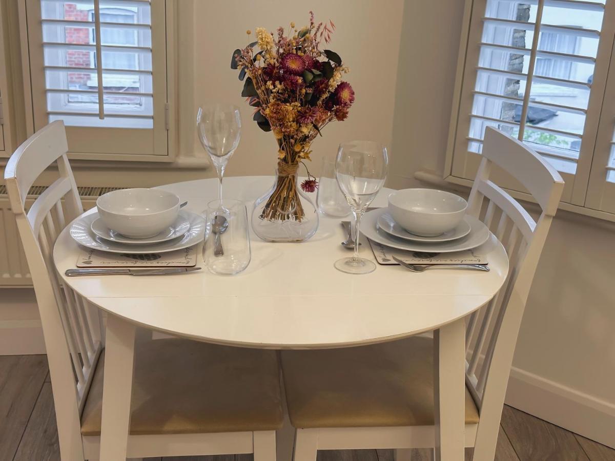 Bright & Cosy Flat - Perfect For Visiting * London