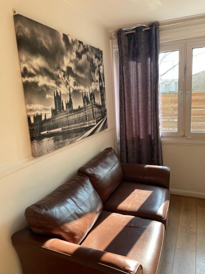 Sootheus - Cosy Surrey Quays Londen