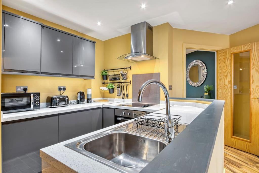 2 Bed Docklands Apt- 02 & Excel Appartement Londen