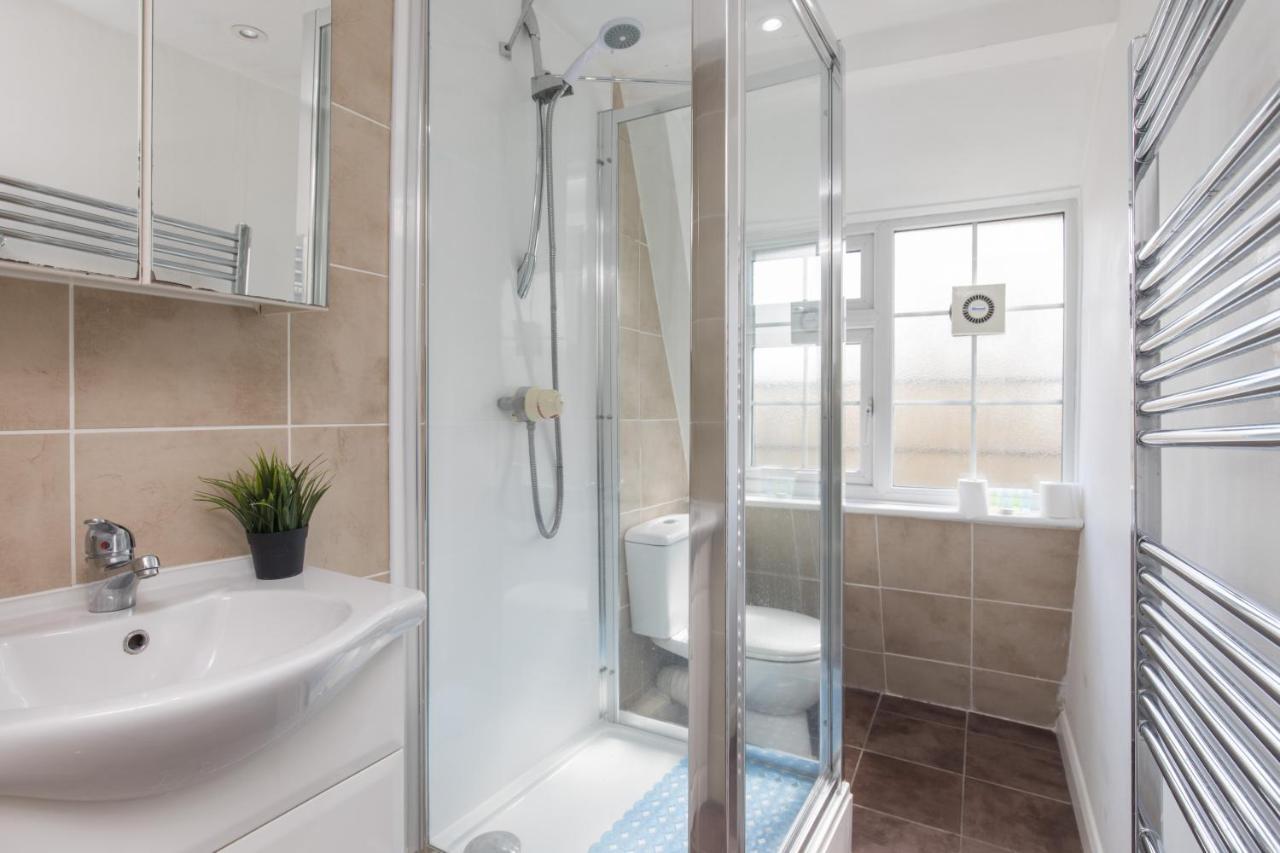 Apartment Pass The Keys Comfy Flat By Oval Cricket Club