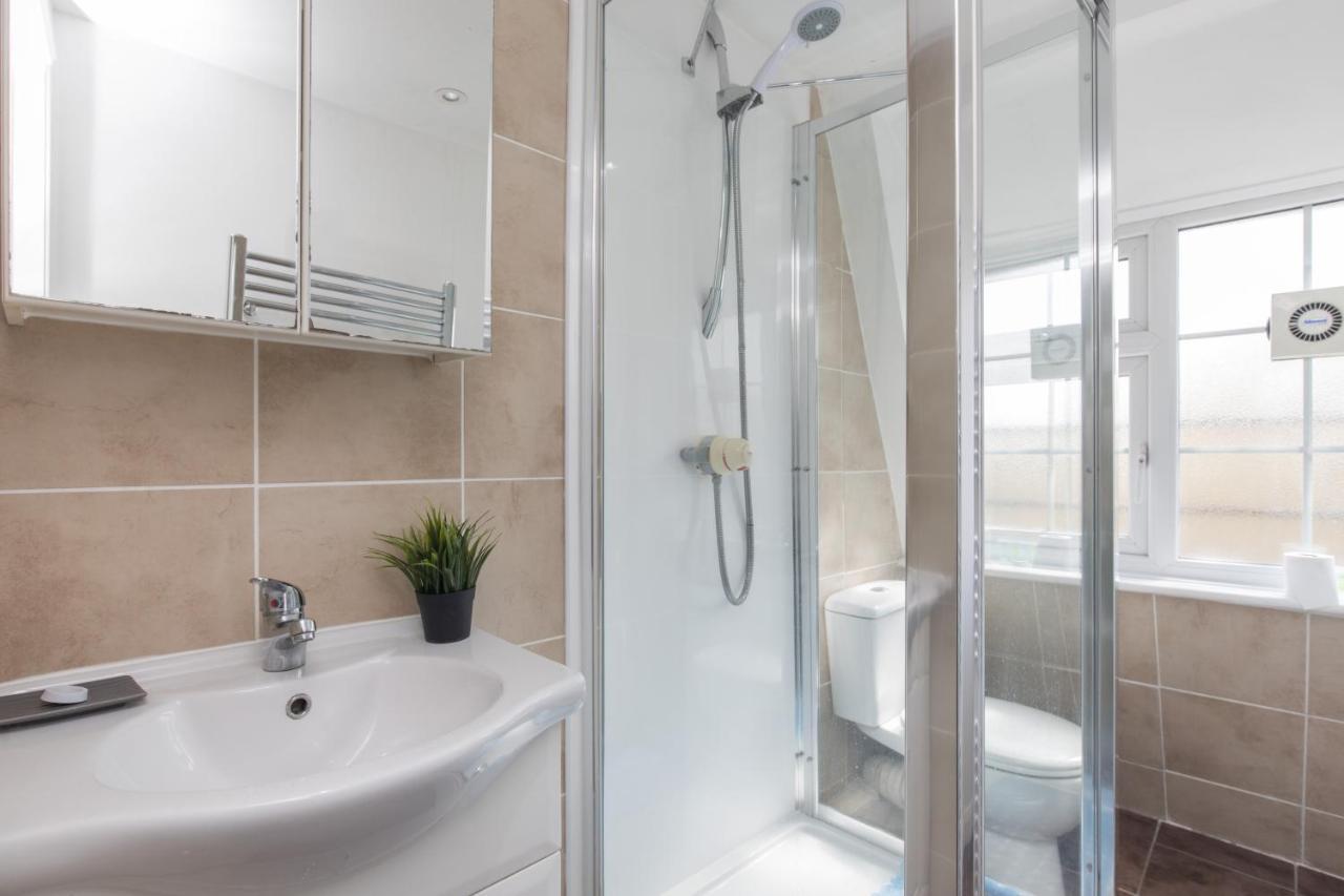 Pass The Keys Comfy Flat By Oval Cricket Club Apartment