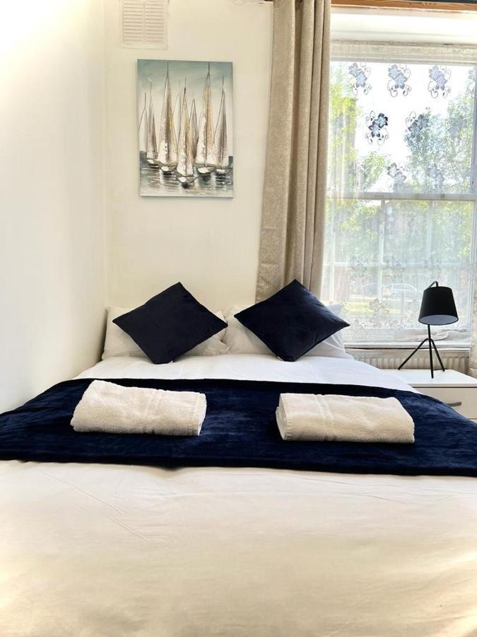 Gasthof Shadwell Holiday London