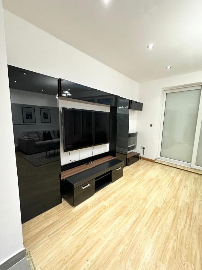 Modern In Spacious