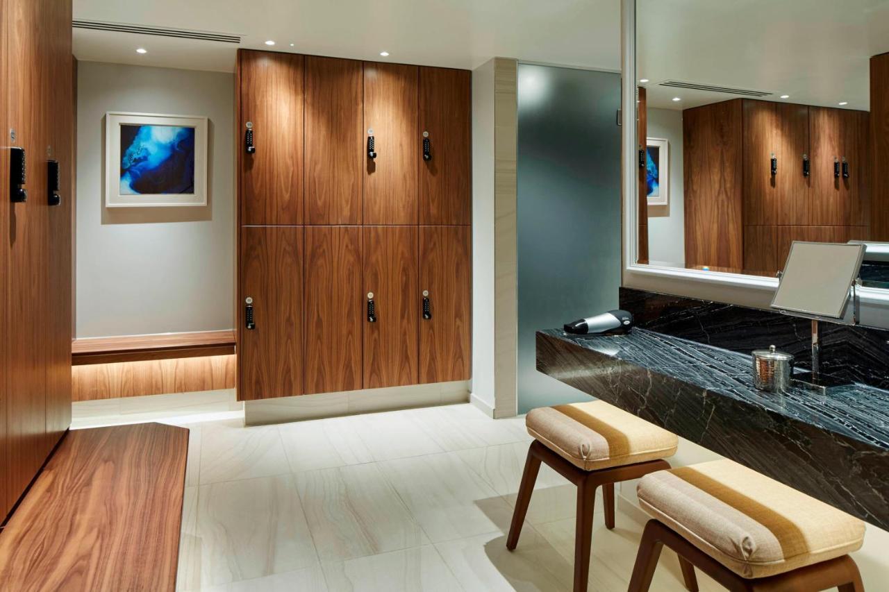 Marriott Park Lane Hotel