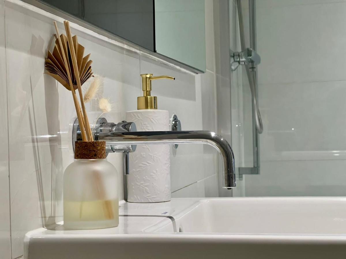 Penthouse In Wembley * London